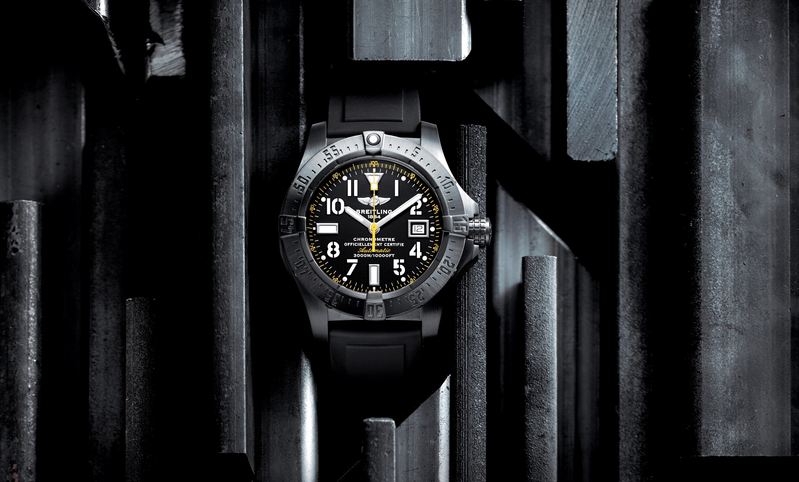 Breitling Avenger Seawolf Blacksteel Code Yellow