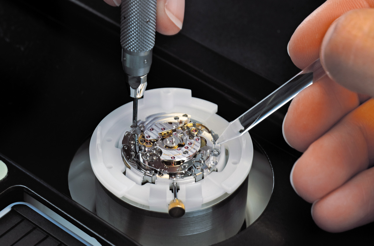 BREITLING Transocean Chronograph GMT calibre