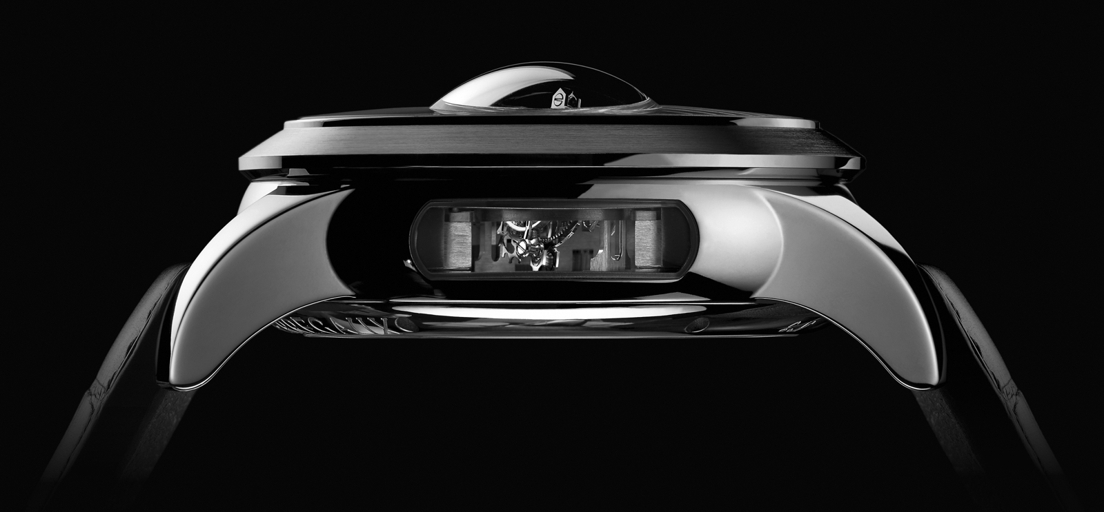 GP-TriAxial-Tourbillon-2015-Profile