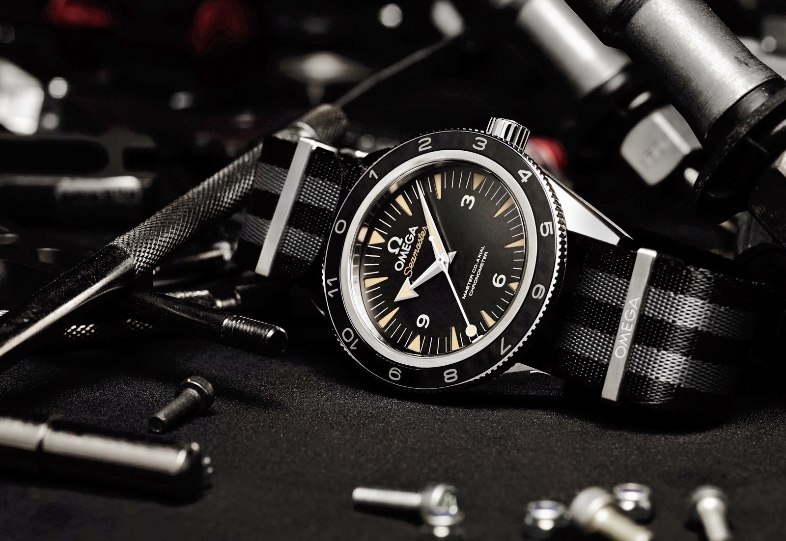 OMEGA Seamaster 300 Spectre cover