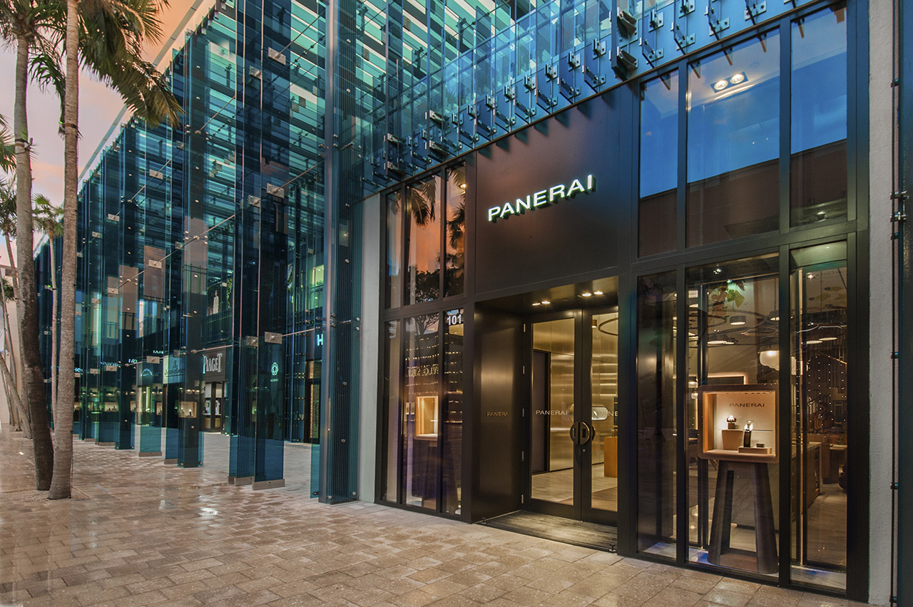 Panerai Boutique Miami exterior 2