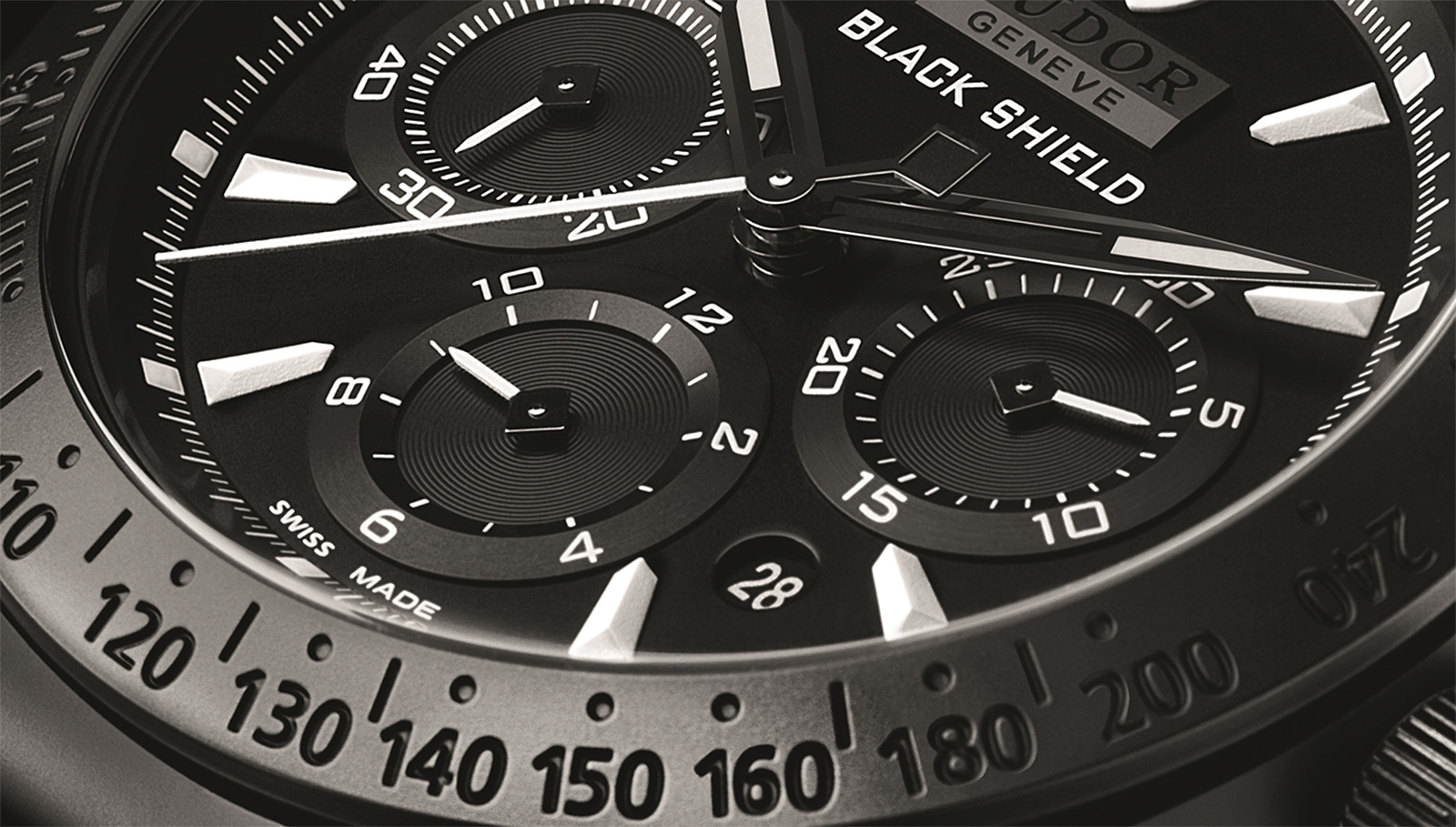 Tudor Fastrider Black Shield Chronograph crop esfera 1