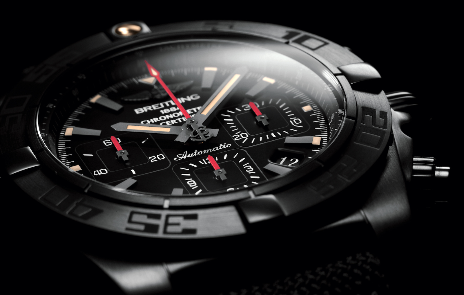 Chronomat 44 Blacksteel dial