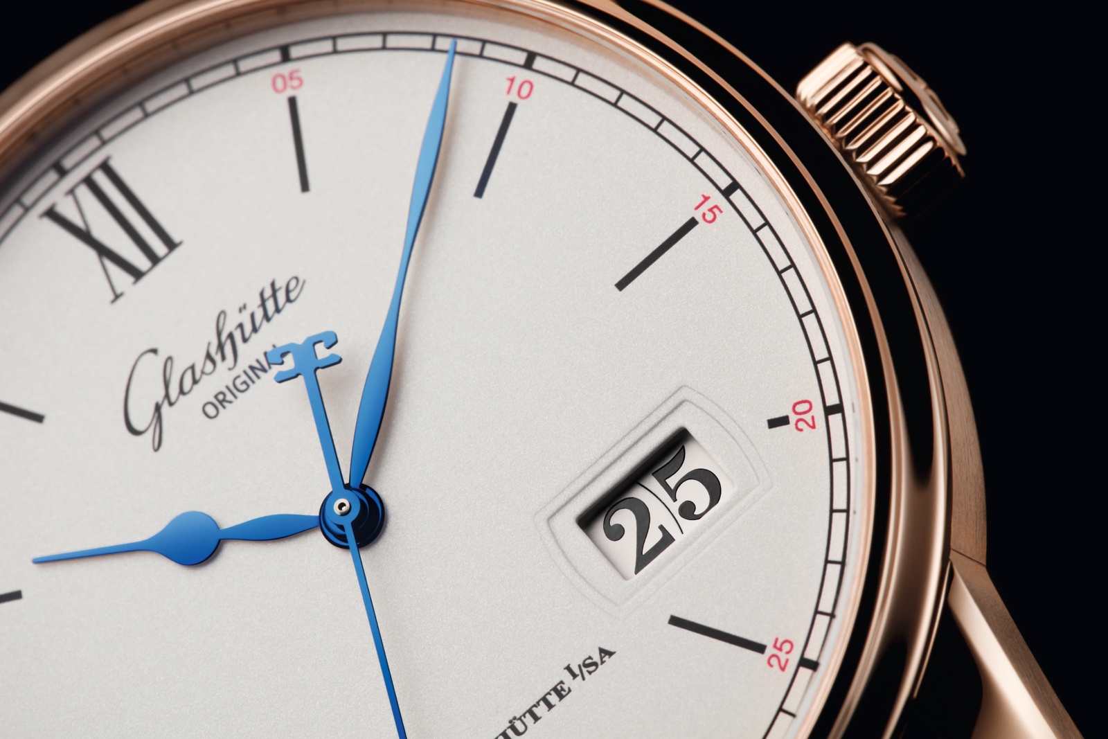 glashutte-original-senator-excellence-panorama-date-3