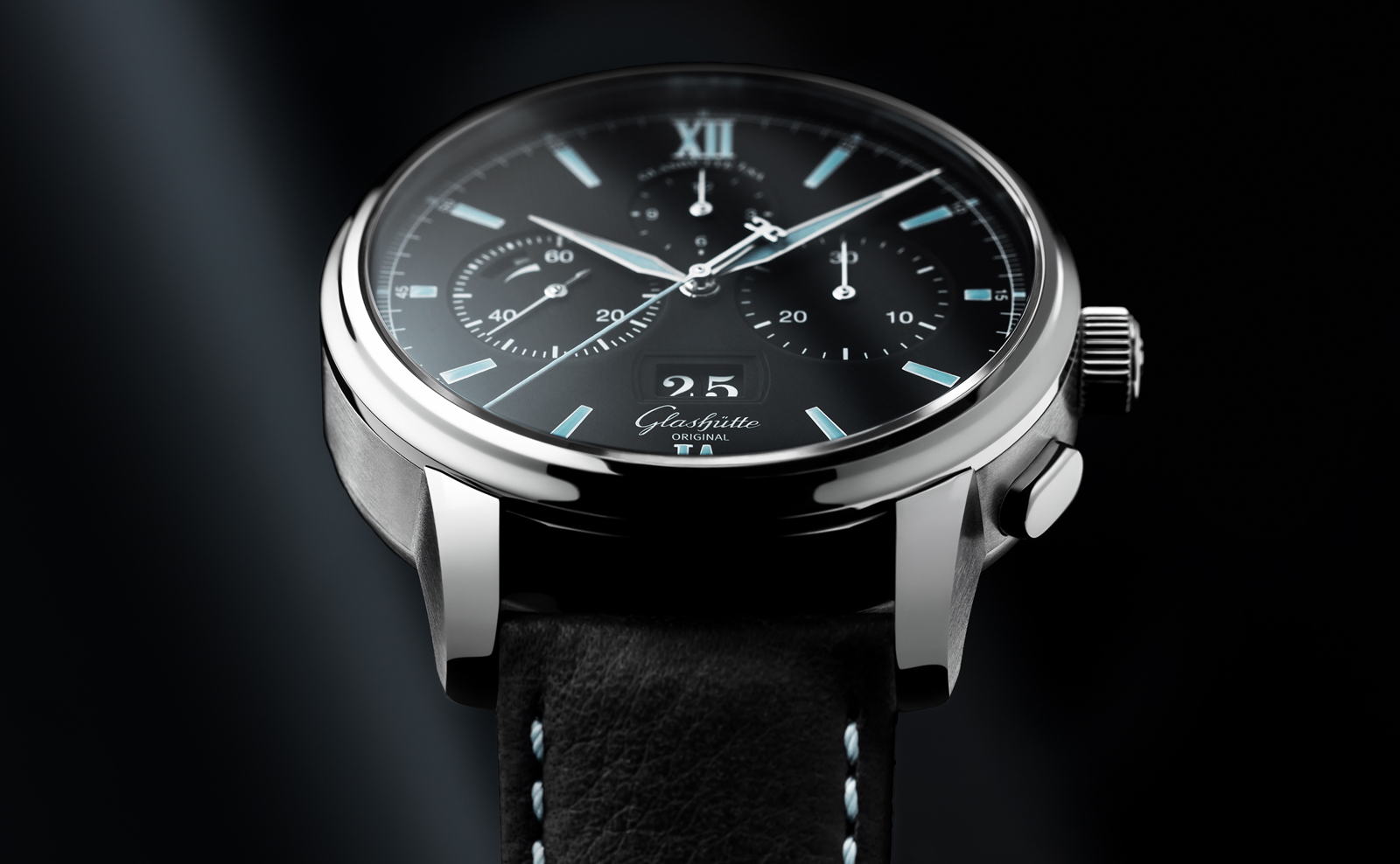 Glashutte Original Senator Chronograph Panorama Date Steel Front