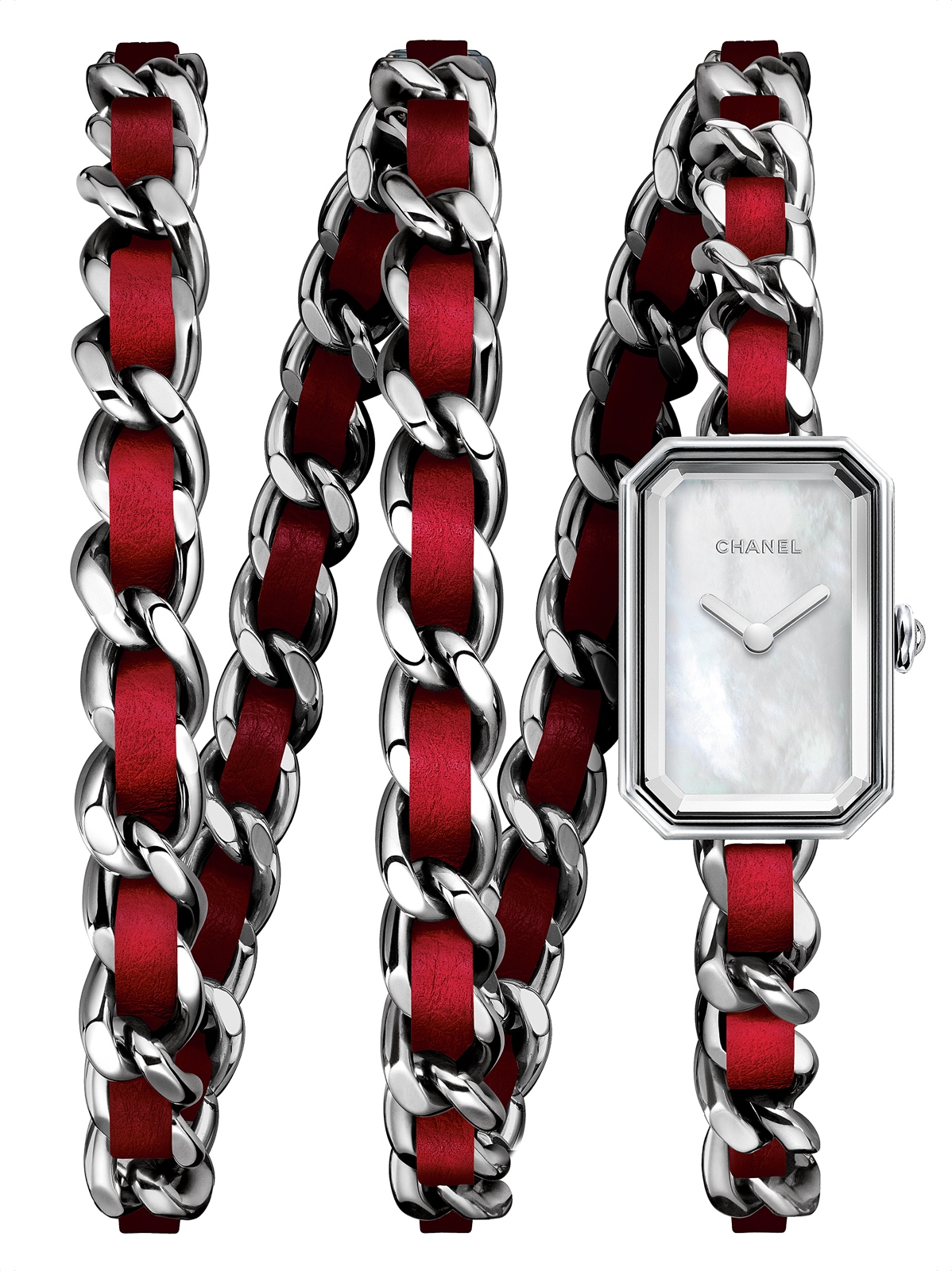 Chanel en Baselworld 2017 - Premiere Rock Red