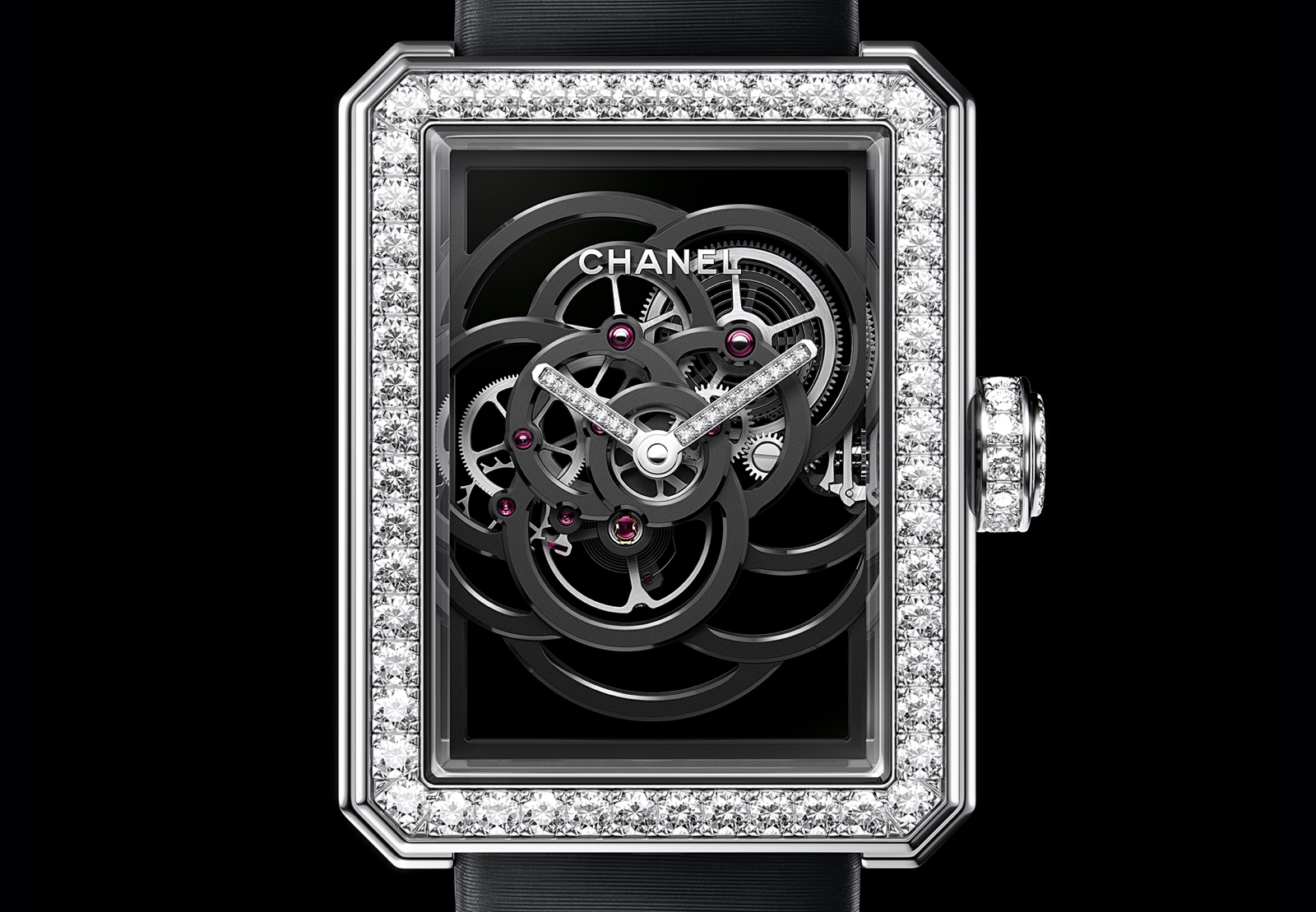 Chanel en Baselworld 2017 - Premiere Skeleton Calibre 2