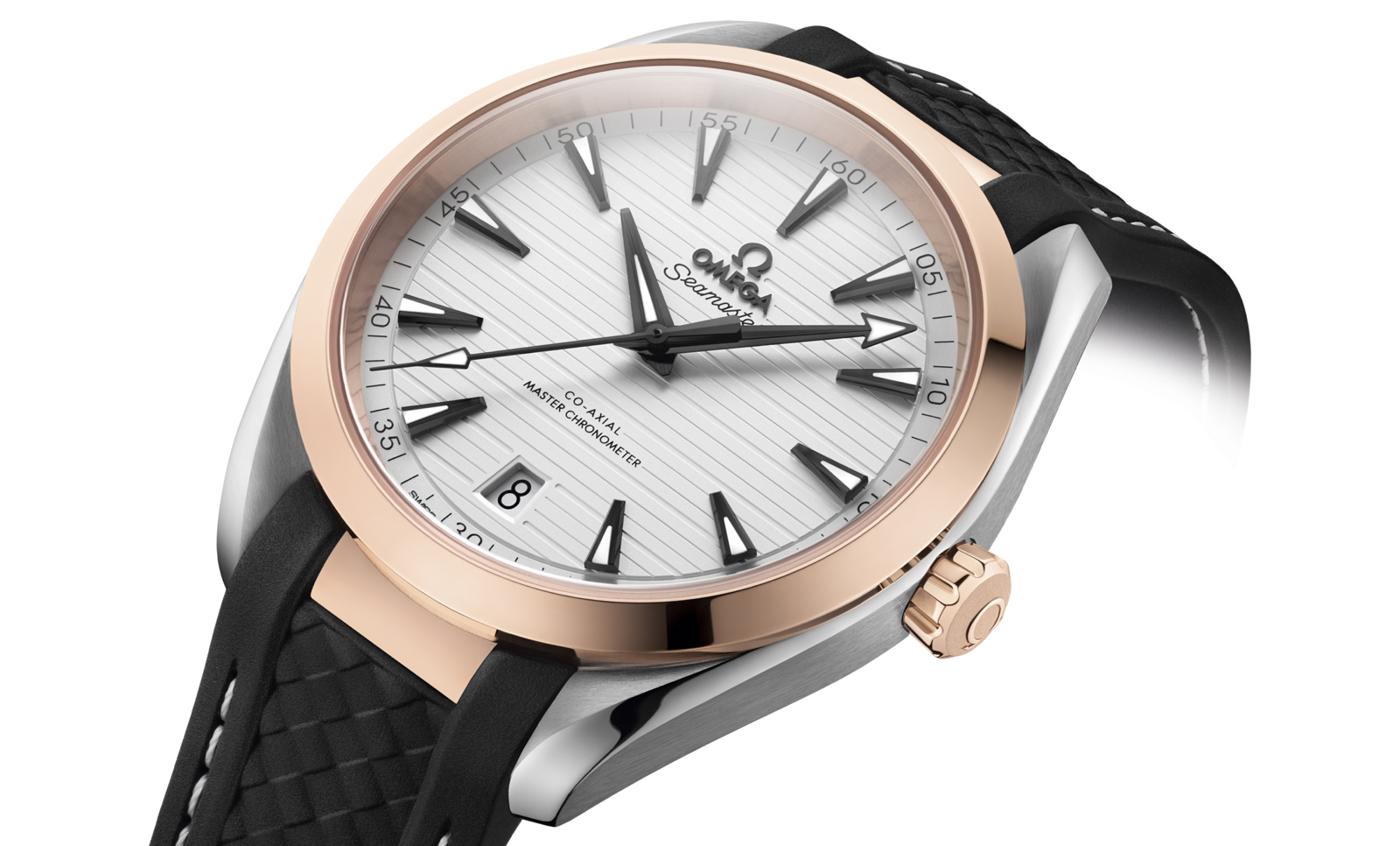 Omega Seamaster Aqua Terra Master Chronometer Sedna Gold Detail