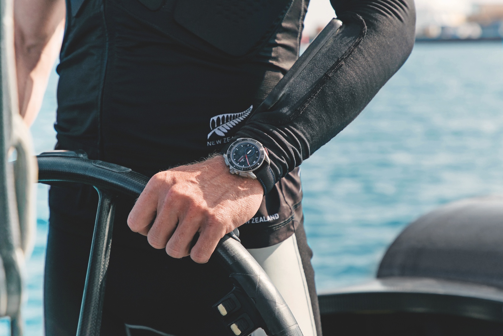 Omega ETNZ detail 1
