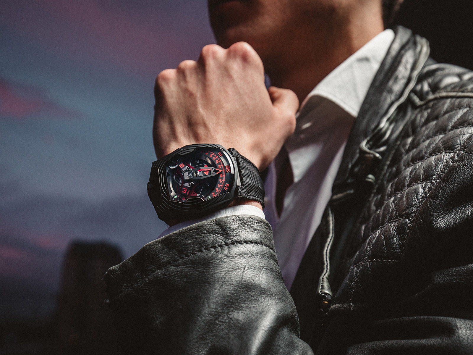 Urwerk UR-210 Royal Hawk