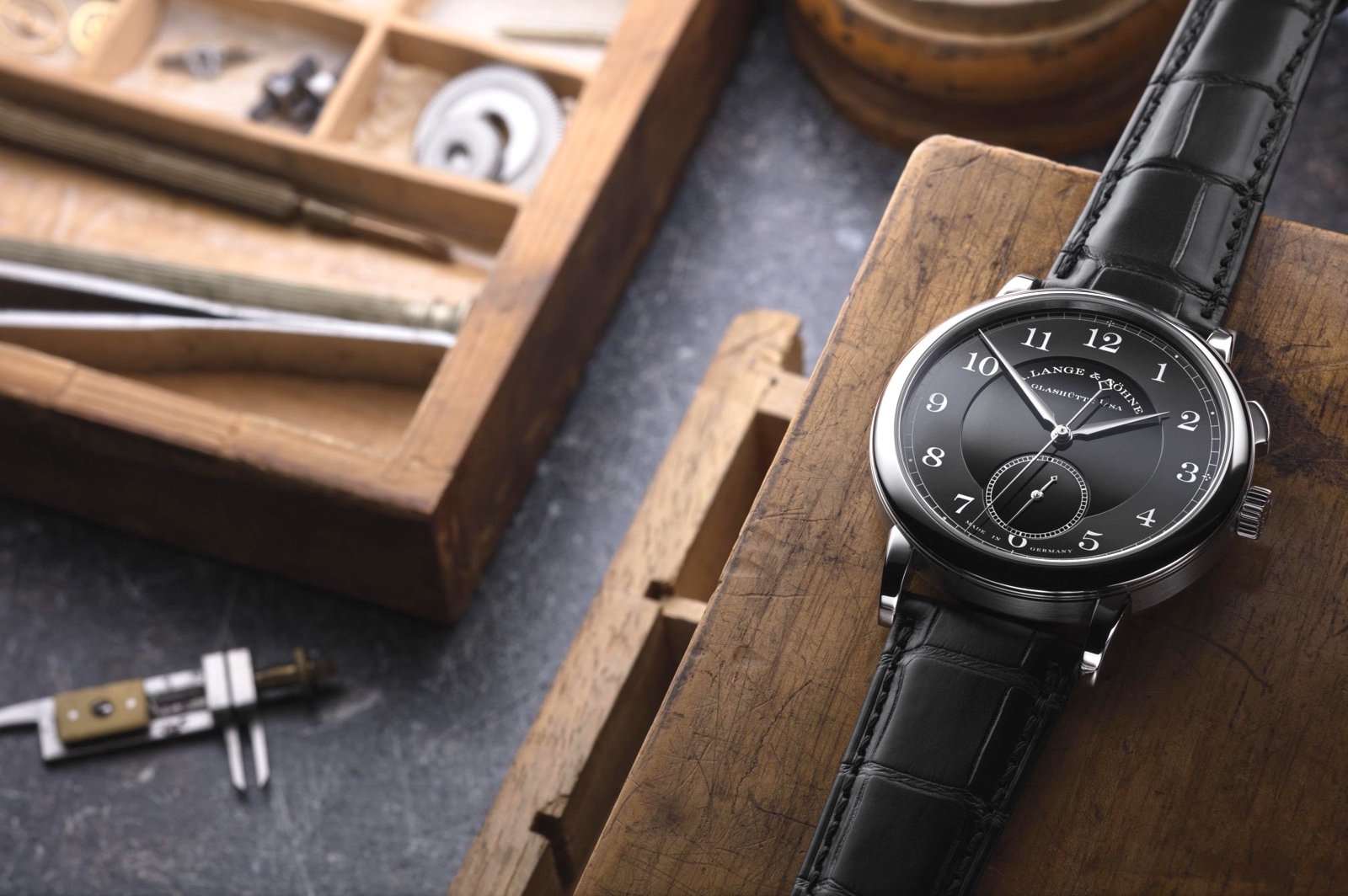 ALS-1815-Homage-to-Walter-Lange-Phillips-Watch