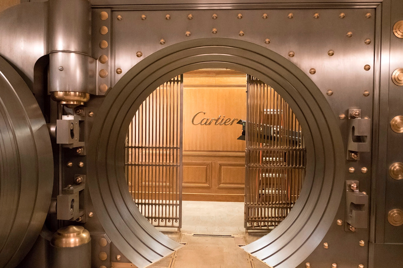 Cartier Ocean's 8 - Cartier