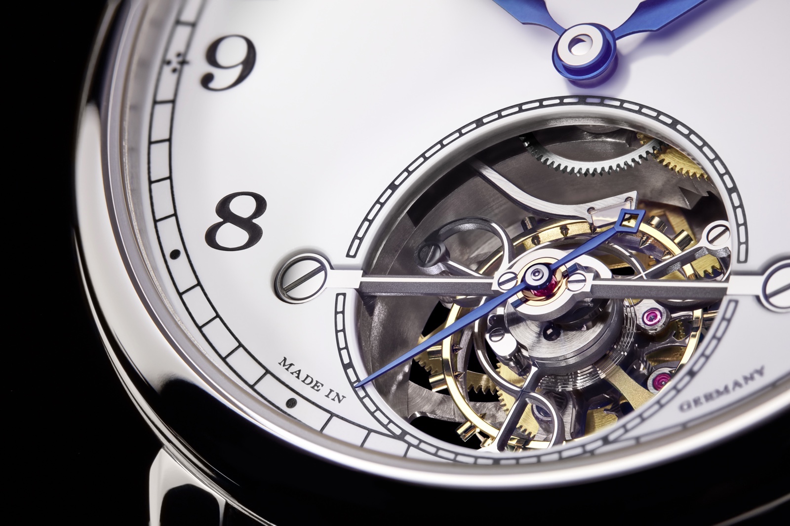 Lange 1815 Tourbillon Esfera Esmaltada Detalle 2