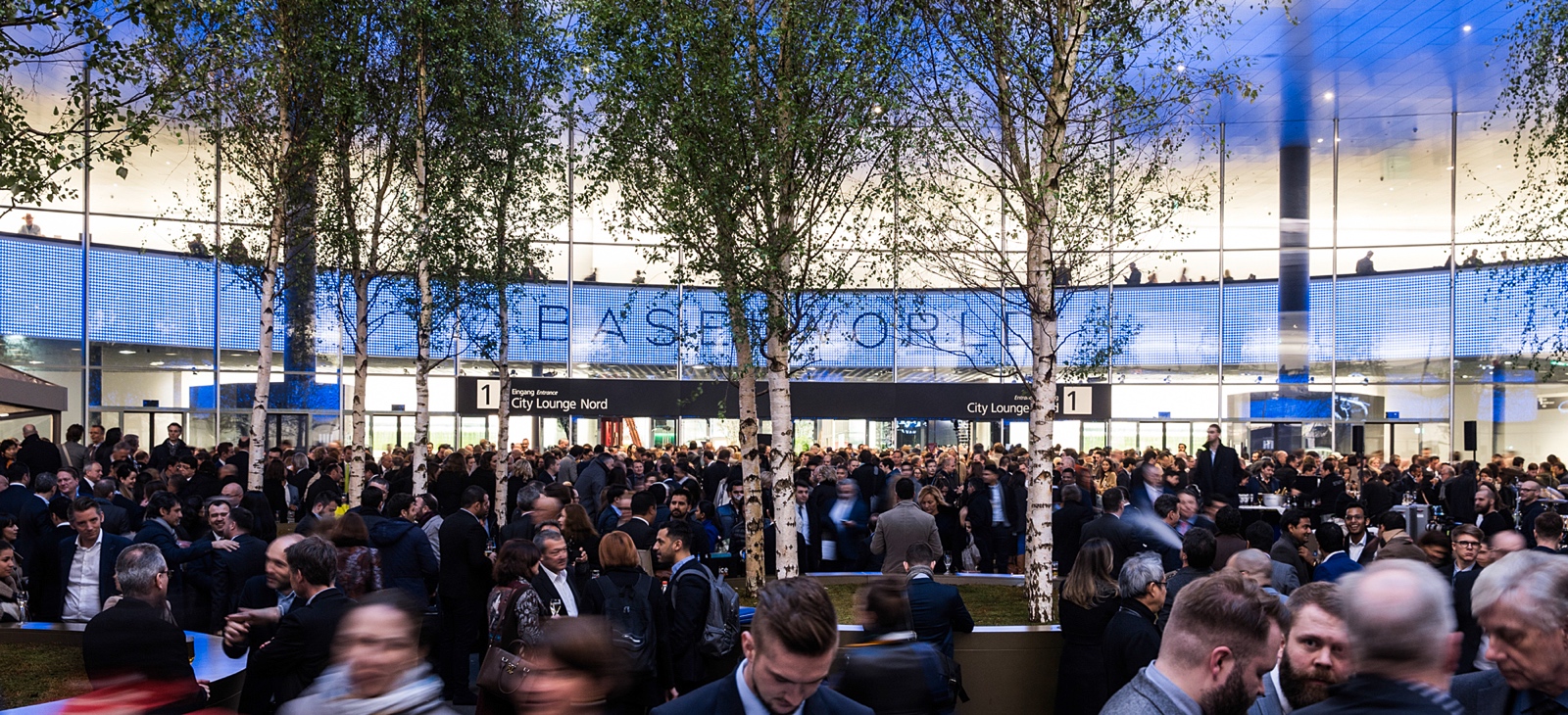 Swatch Group abandona Baselworld
