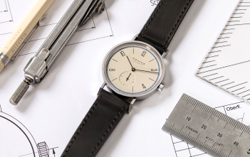Nomos Tangente Bauhaus - cover 2