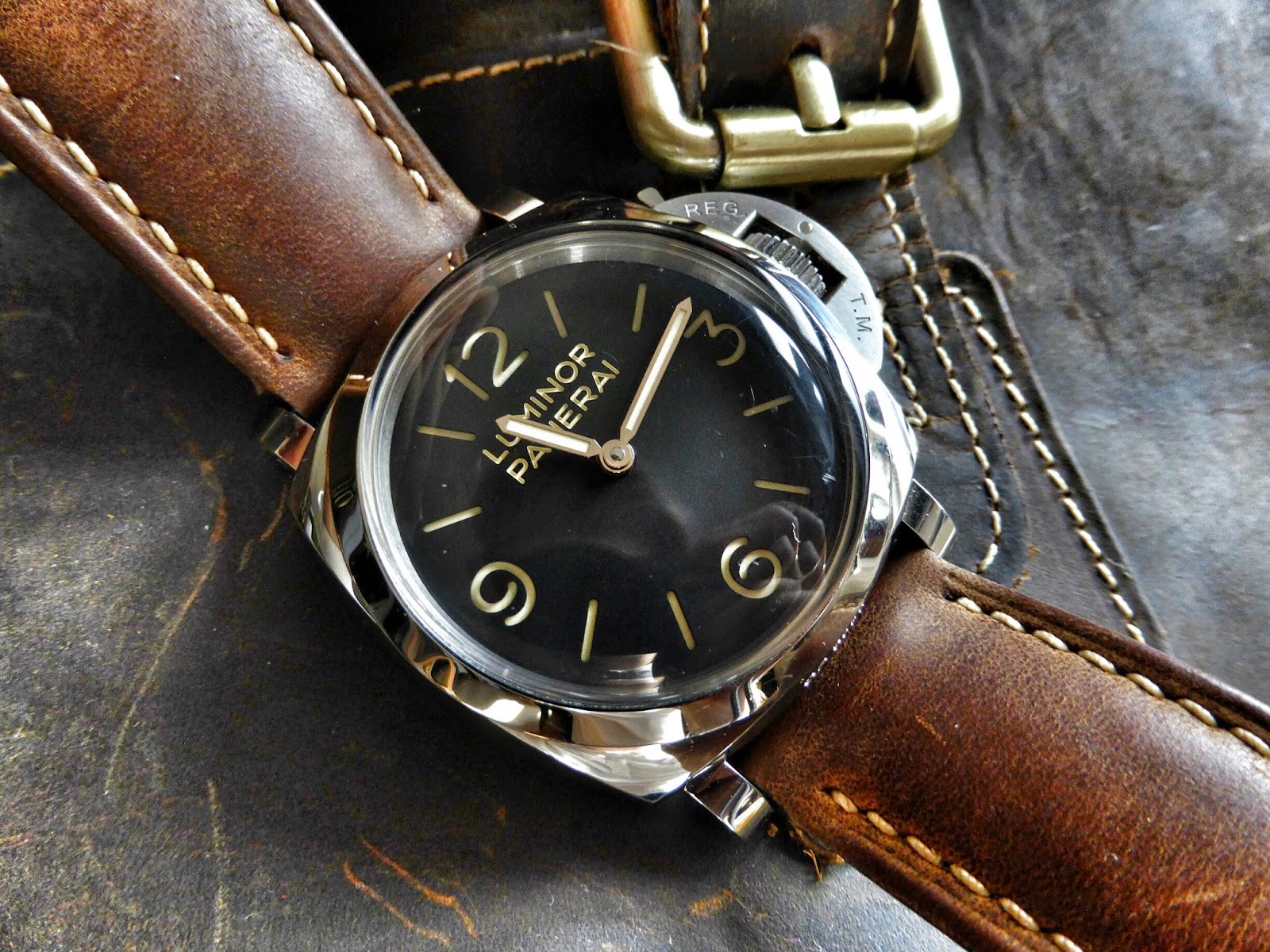 Panerai Luminor 1950 3 Days Automatic Titanio PAM00351