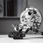 Grant. MB&F y l’Epée 1839 siguen con su vuelta de tuerca a los relojes de sobremesa.