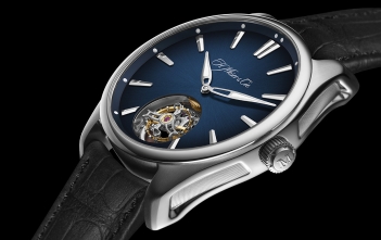 H.Moser & Cie. Pioneer Tourbillon