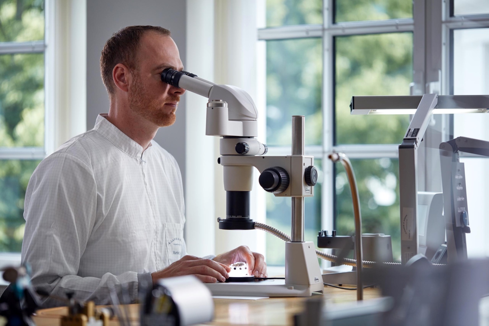 Lange 1815 Chronograph Microscopio