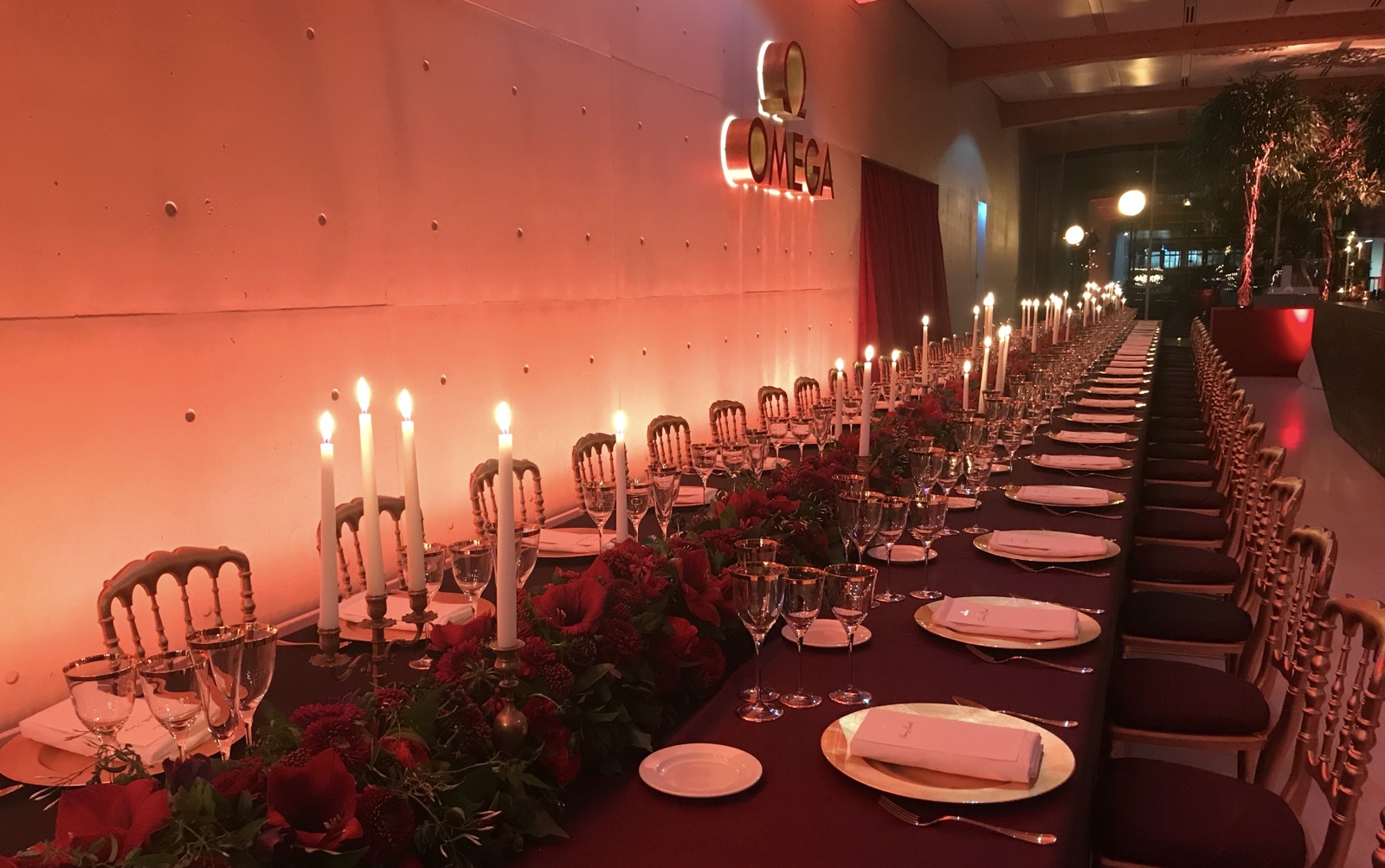 Calibre Omega 125 Aniversario Cena