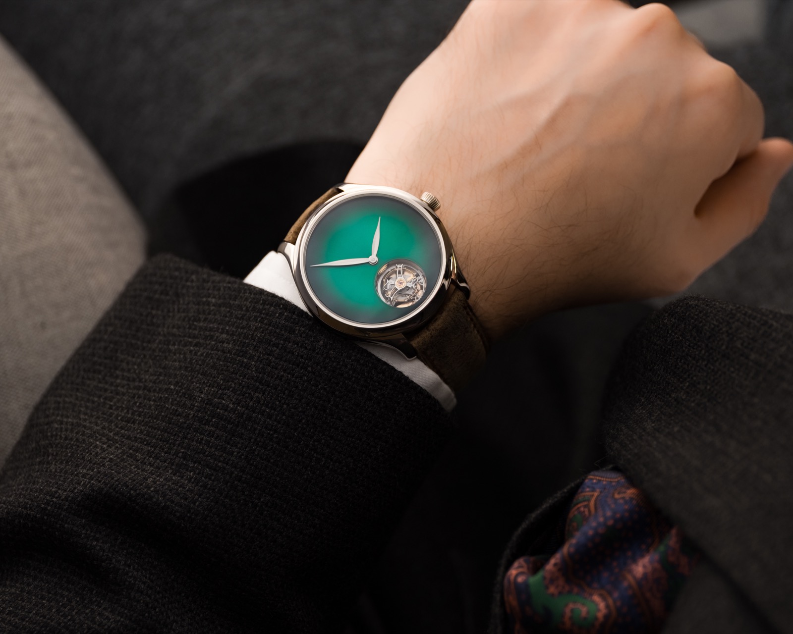 H.Moser Endeavour Tourbillon Concept Cosmic Green