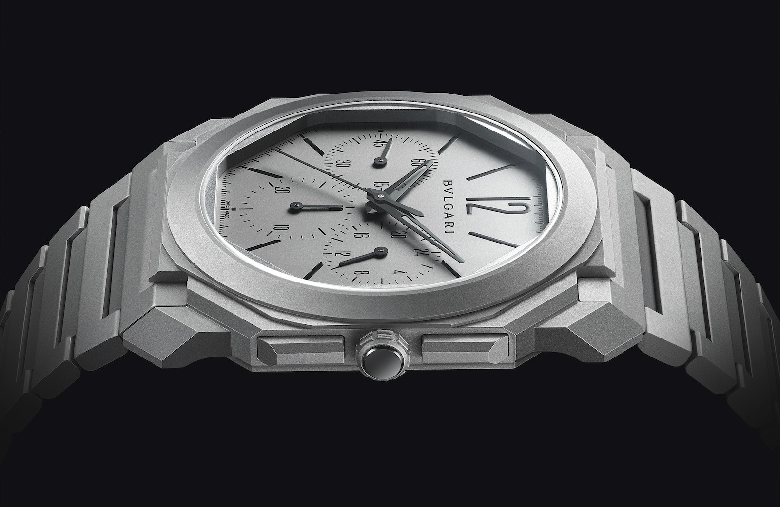 Bulgari en Baselworld 2019 - Octo Finissimo Chronograph perfil