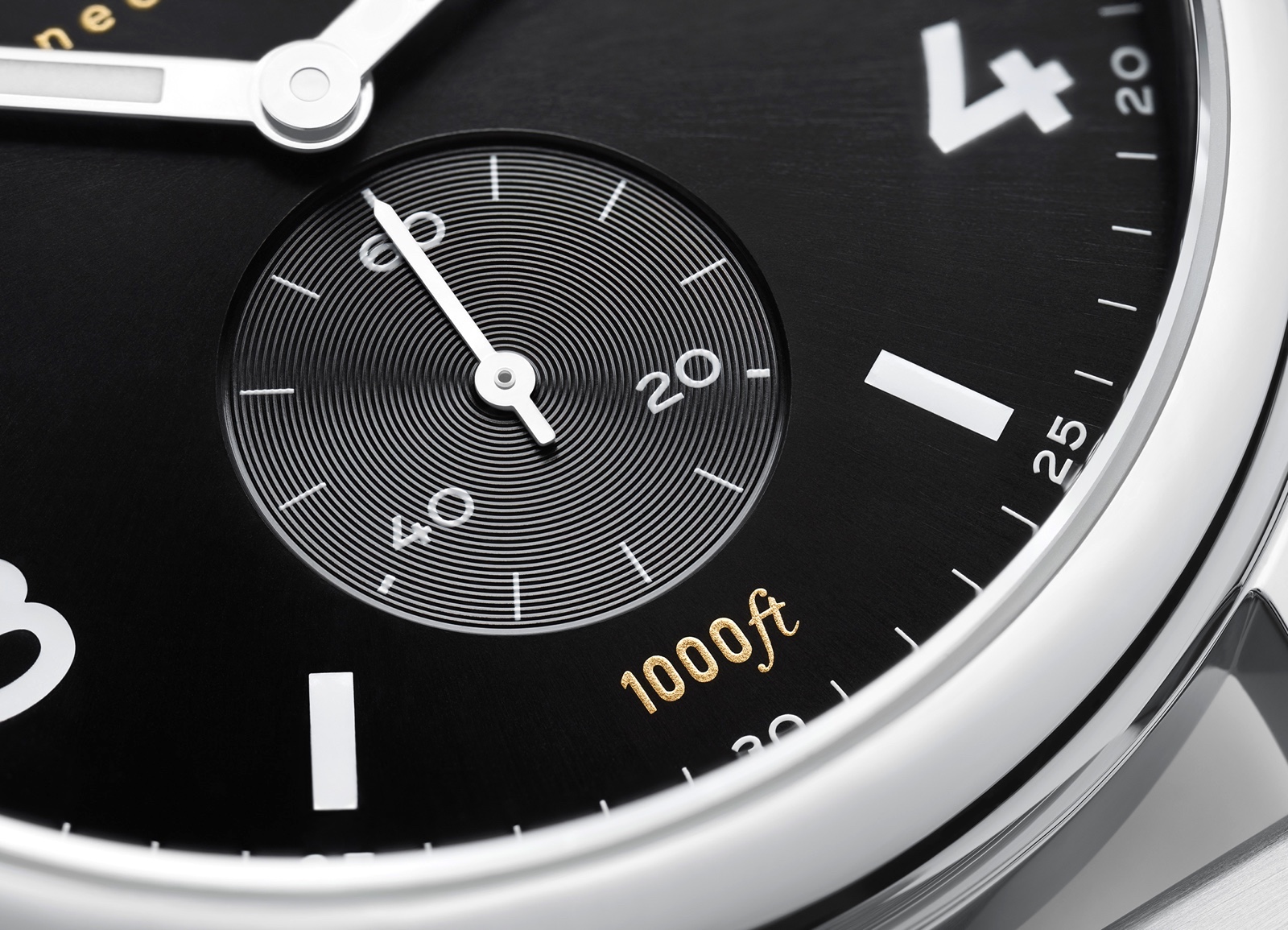 NOMOS Club Sport Small Seconds Detail