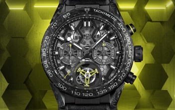 TAG Heuer - Carrera Calibre Heuer 02T Tourbillon Nanograph - cover