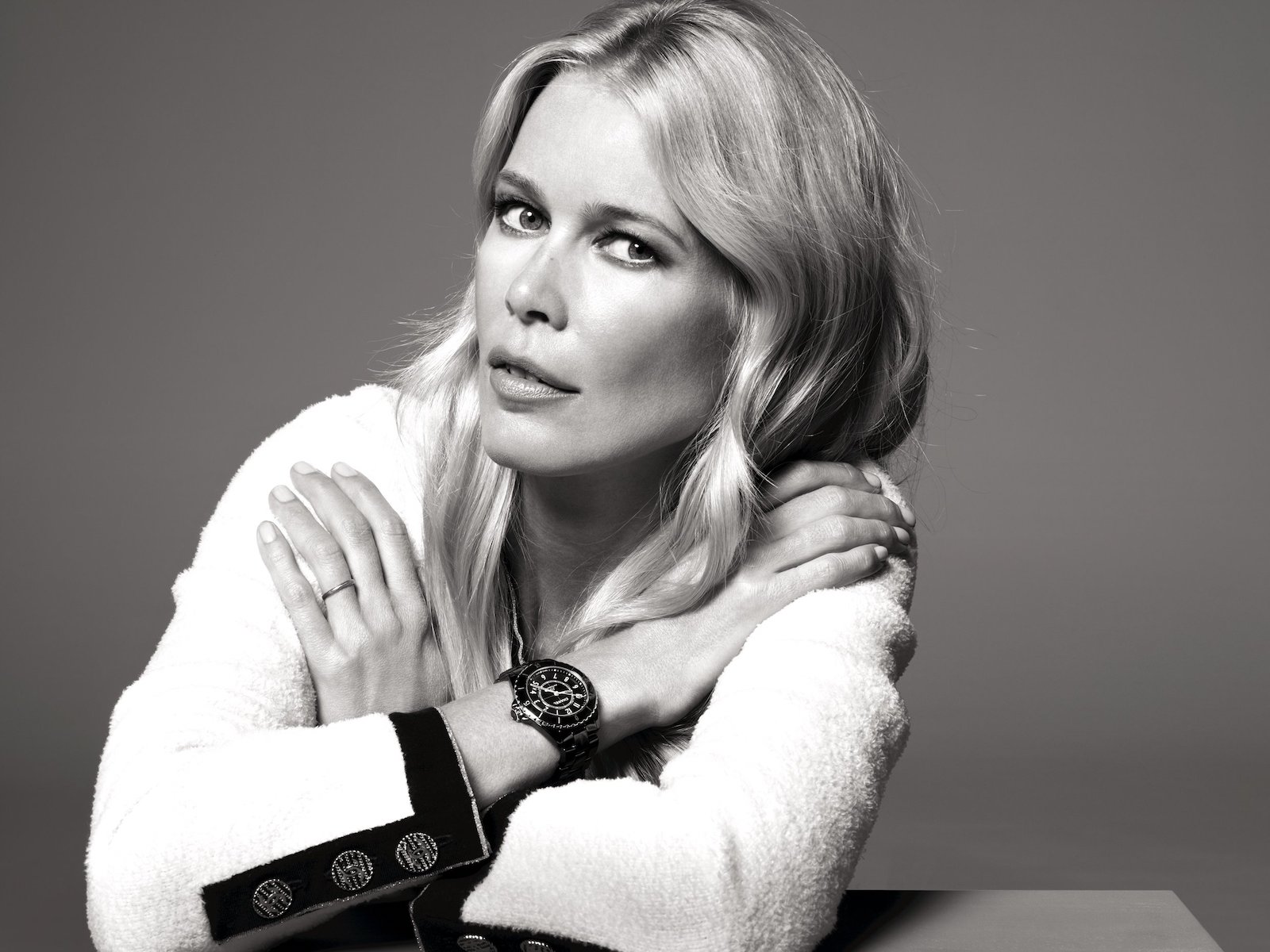 J12 It’s all about seconds - Claudia Schiffer