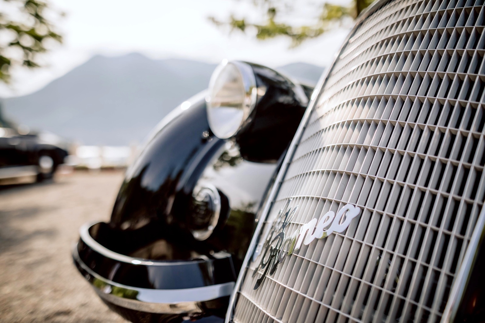 Lange-1-Time-Zone-Como-Edition-2019-Best-of-Show-Detail