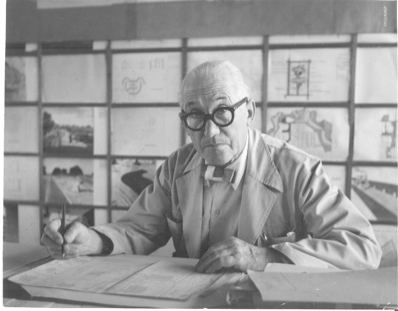 Rado True Thinline Colours Le Corbusier
