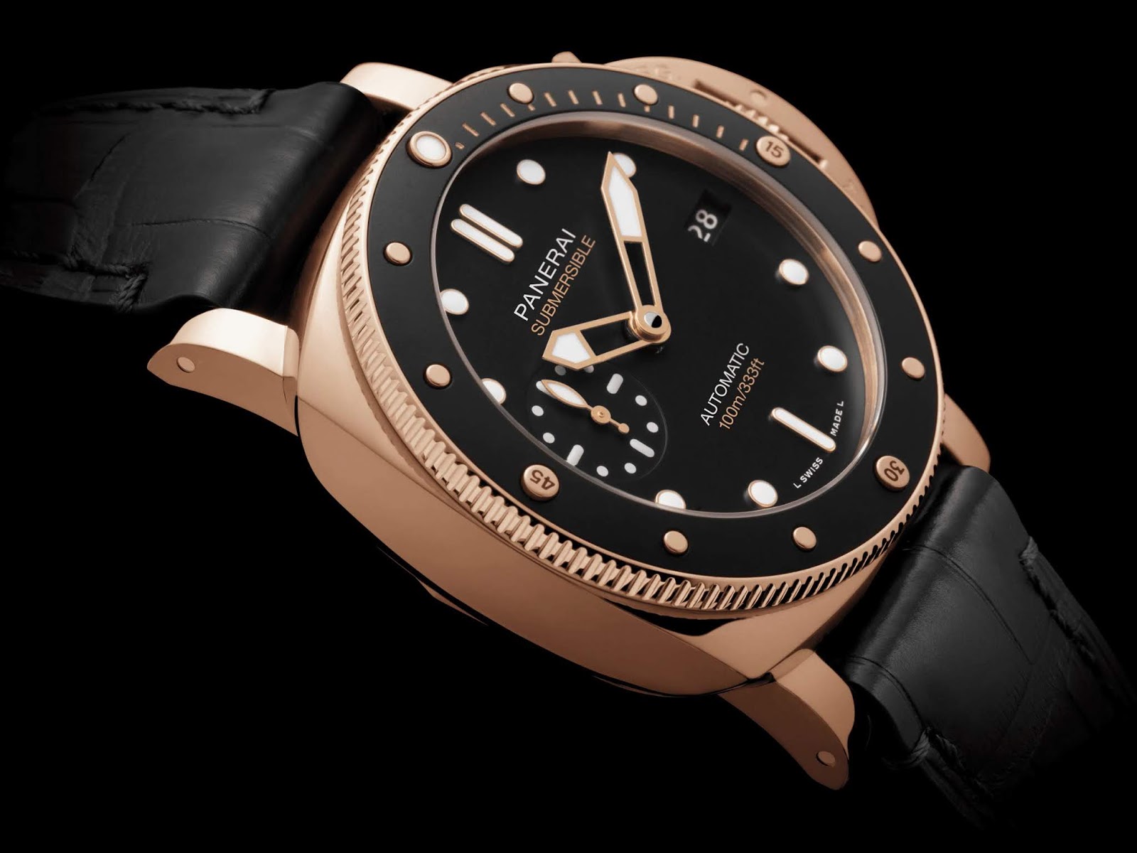 Panerai Submersible Goldtech 42 mm