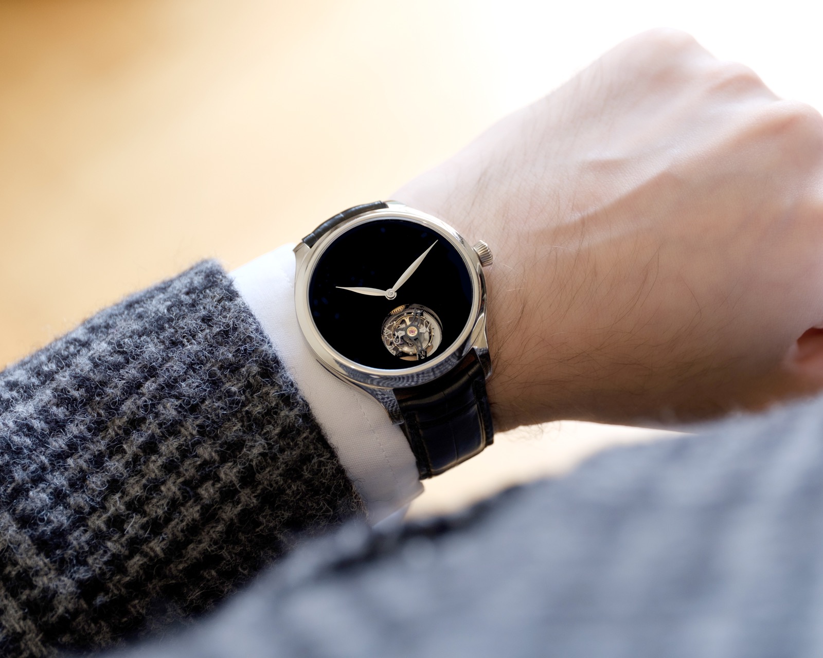 H. Moser & Cie. Endeavour Tourbillon Concept Vantablack