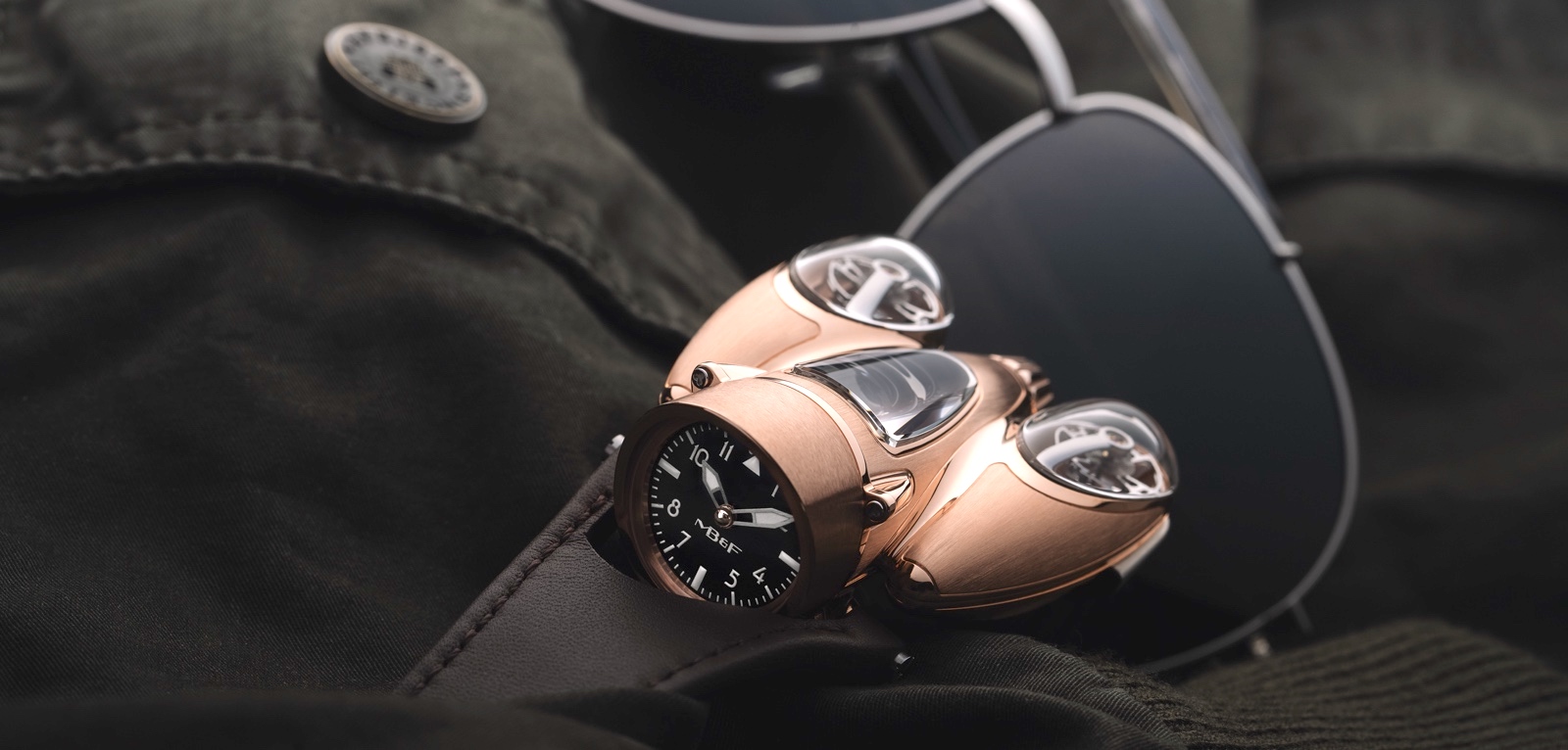 MB&F Horological Machine Nº9 Flow Red Gold