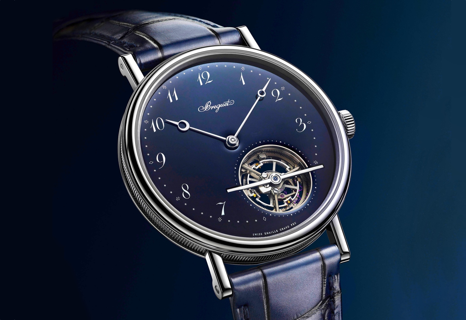 Breguet Classique Tourbillon Extra-Plat Automatique 5367 blue