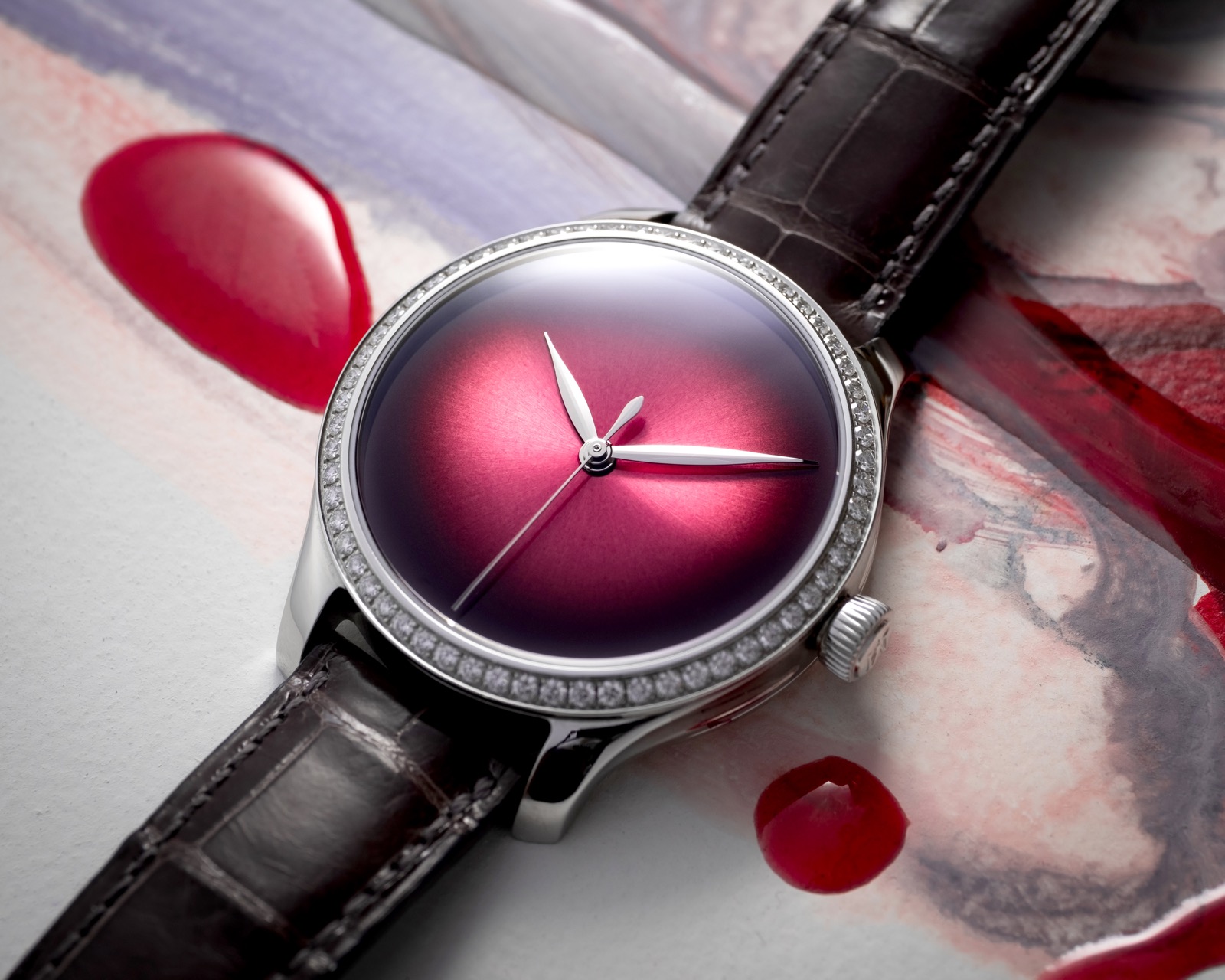 H . Moser & Cie. Endeavour Centre Seconds Diamonds Concept