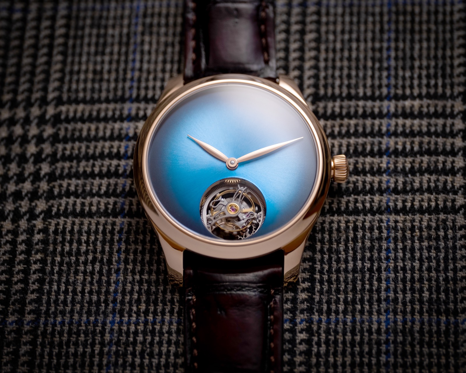 H . Moser & Cie. Endeavour Tourbillon Concept