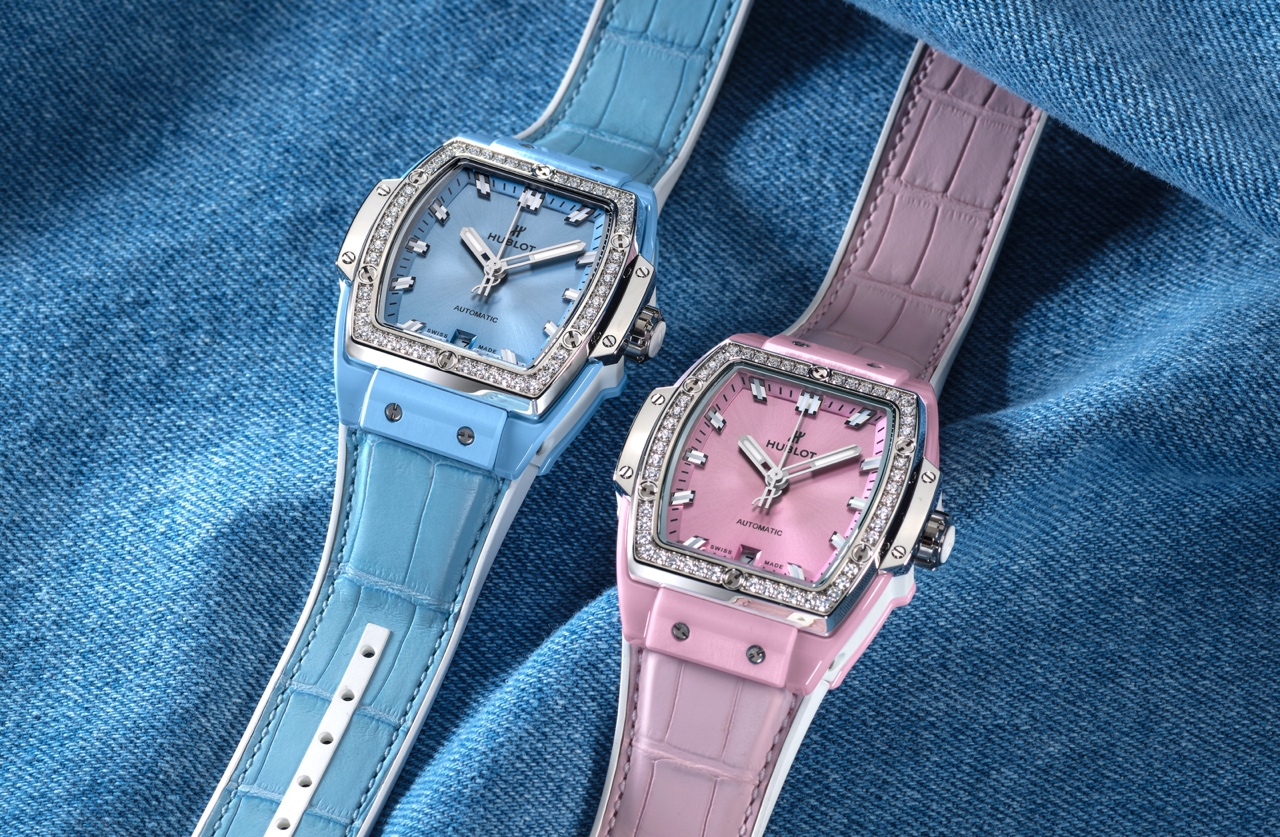Hublot Spirit of Big Bang Light Blue & Pink Ceramic - Titanium duo Lifestyle 3b