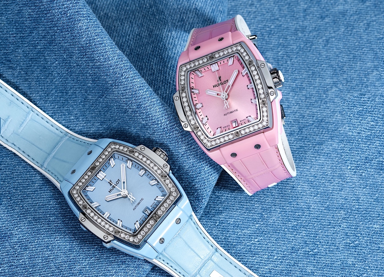 Hublot Spirit of Big Bang Light Blue & Pink Ceramic - Titanium duo Lifestyle