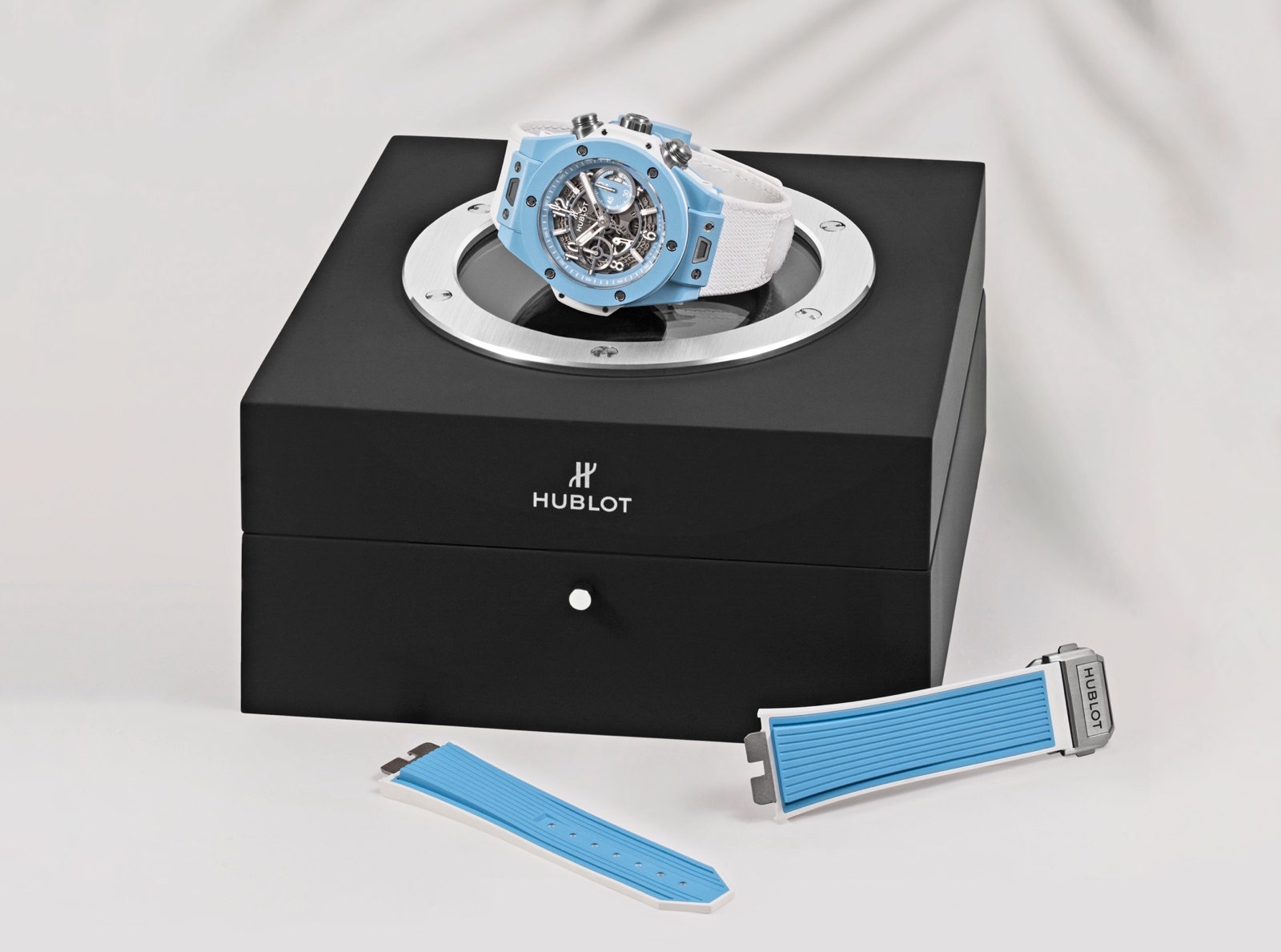 Hublot Big Bang Unico Sky Blue - box