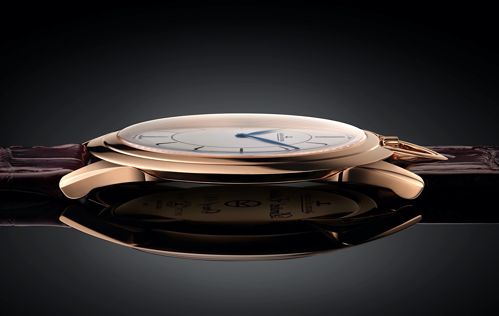 Jaeger-LeCoultre Master Ultra Thin Kingsman Knife - perfíl