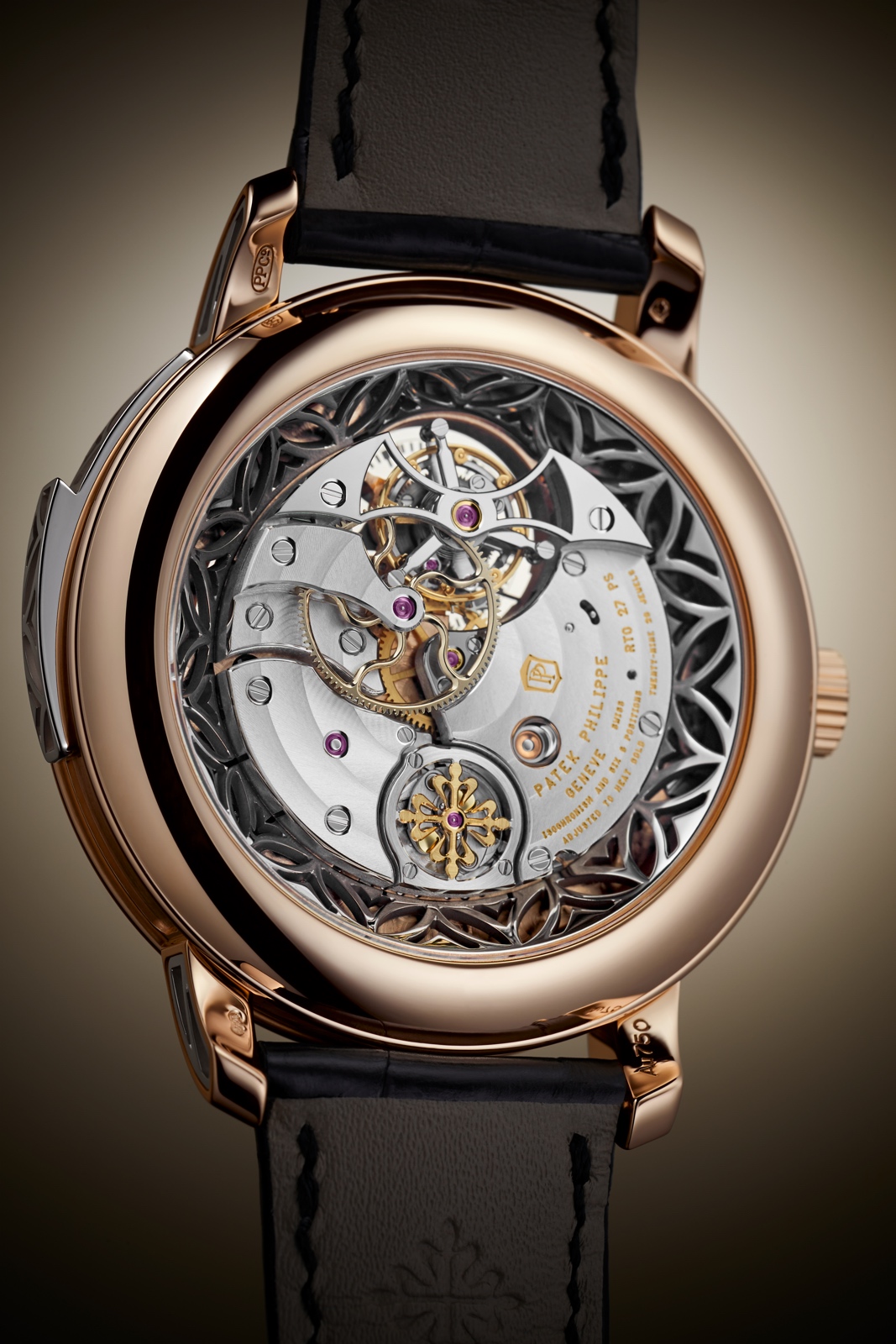 Patek Philippe 5303R-001 - caseback