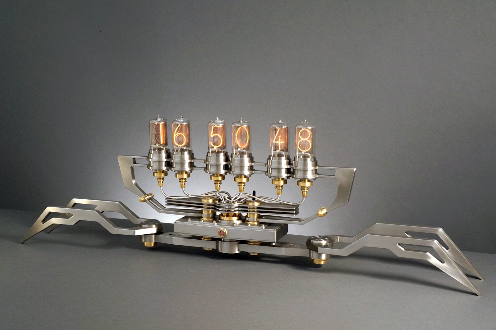 MB&F Nixie Machine III