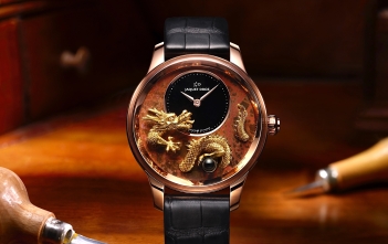 Jaquet Droz Petite Heure Minute Relief Dragon - cover