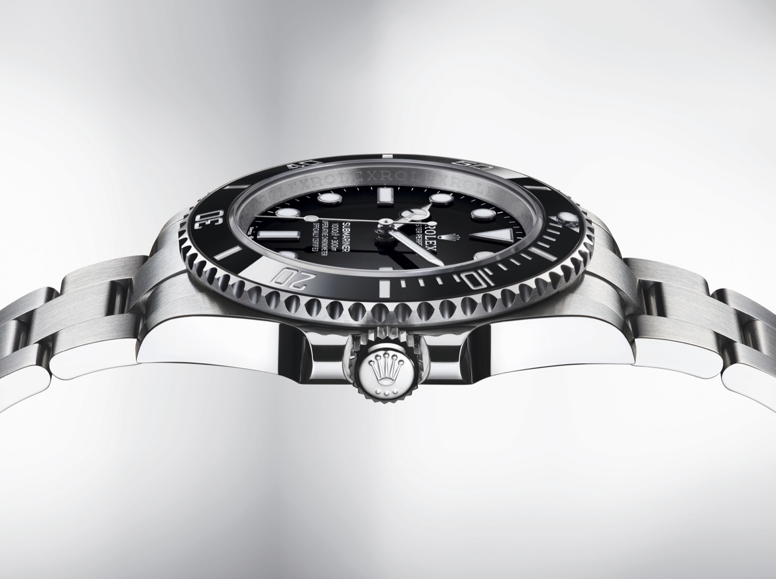 Rolex Oyster Perpetual Submariner 41 mm No-Date Ref. 124060