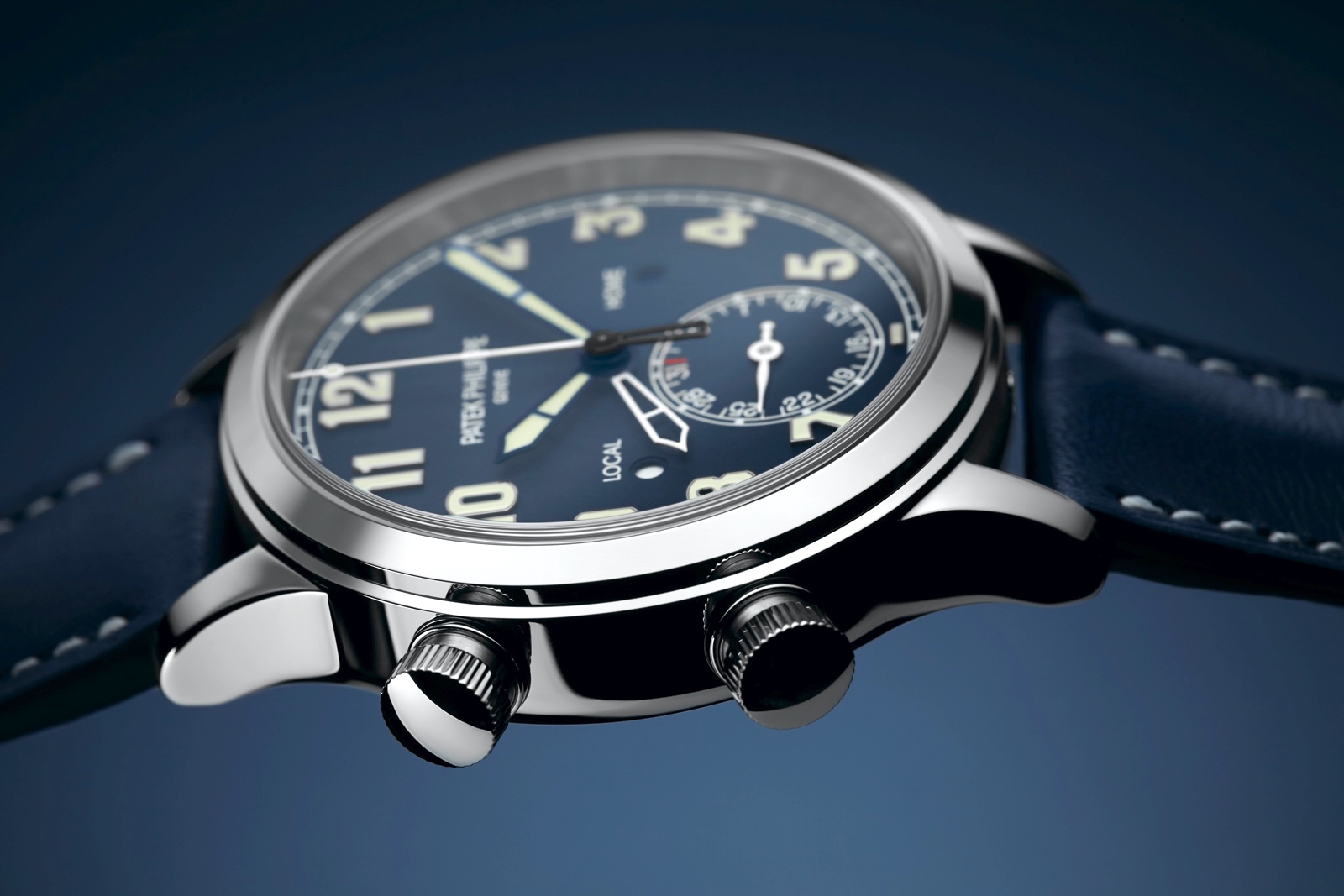 Patek Philippe Calatrava Pilot Travel Time 7234G - carrura
