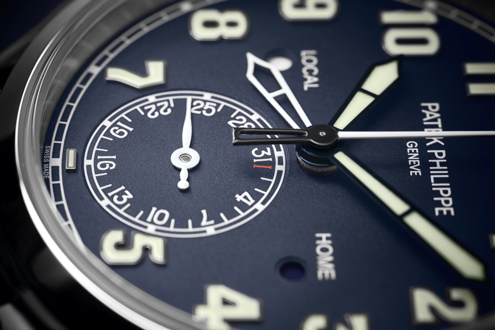 Patek Philippe Calatrava Pilot Travel Time 7234G - dial