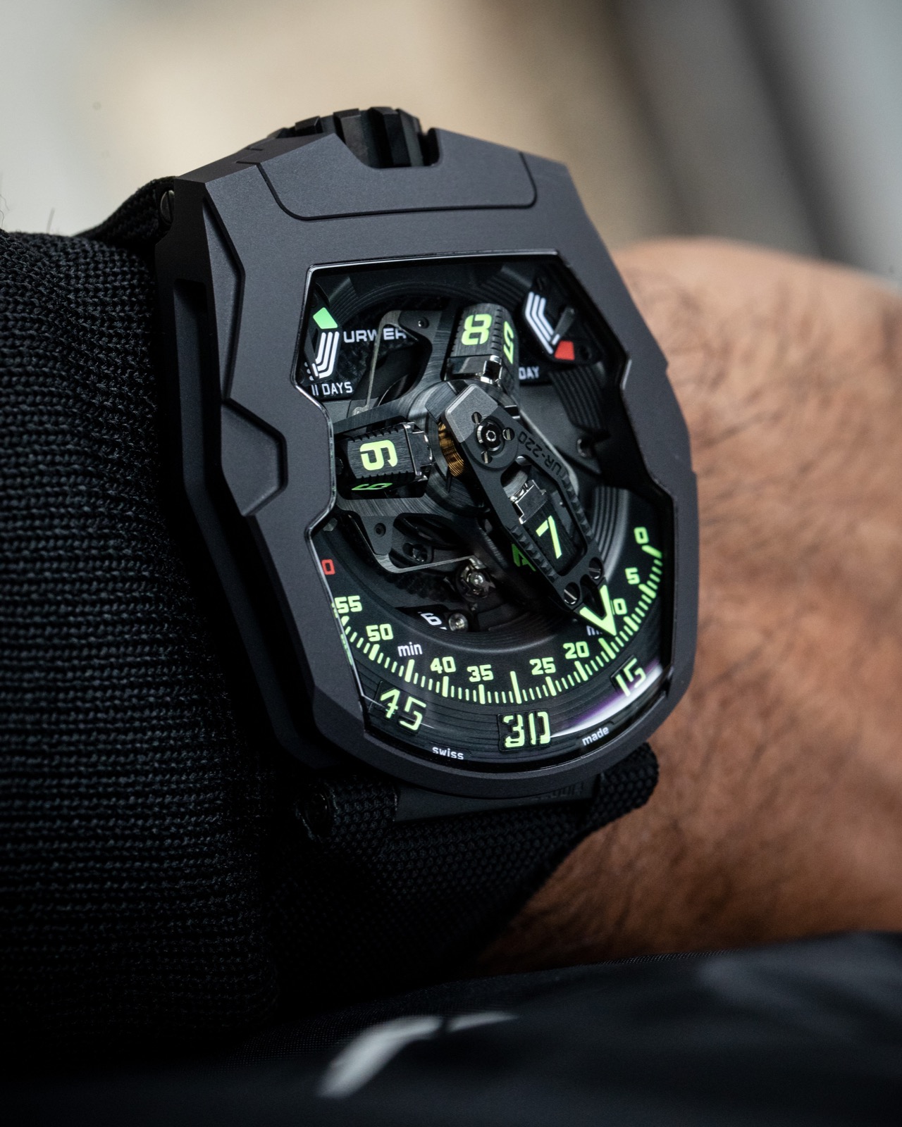 Urwerk UR-220 All Black