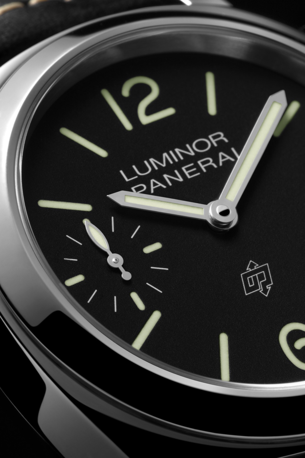Panerai Logo PAM01084