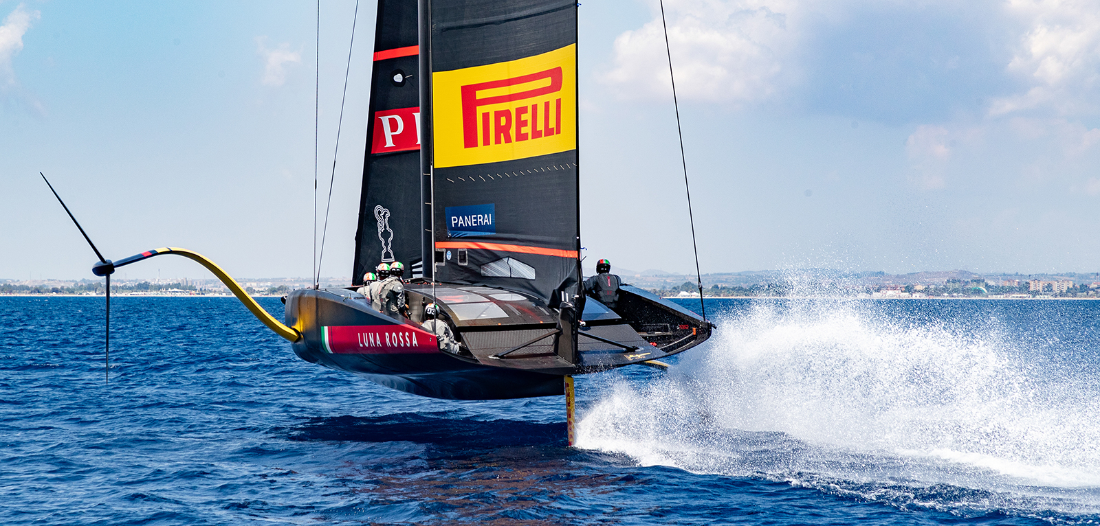 Panerai Luna Rossa